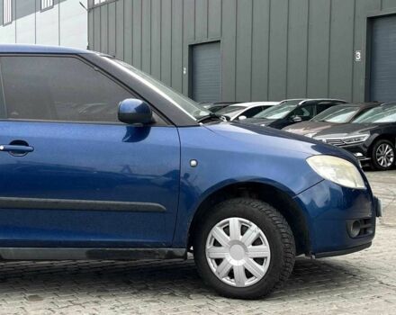 Синий Шкода Фабия, объемом двигателя 1.4 л и пробегом 170 тыс. км за 4140 $, фото 3 на Automoto.ua