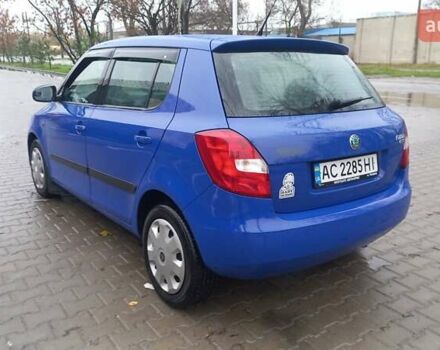 Синий Шкода Фабия, объемом двигателя 1.2 л и пробегом 252 тыс. км за 4500 $, фото 3 на Automoto.ua