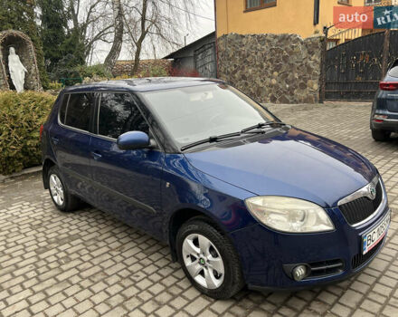 Синий Шкода Фабия, объемом двигателя 1.6 л и пробегом 203 тыс. км за 4650 $, фото 13 на Automoto.ua
