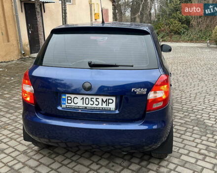 Синий Шкода Фабия, объемом двигателя 1.6 л и пробегом 203 тыс. км за 4650 $, фото 26 на Automoto.ua