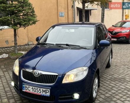 Синий Шкода Фабия, объемом двигателя 1.6 л и пробегом 203 тыс. км за 4650 $, фото 5 на Automoto.ua
