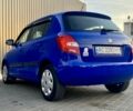 Синий Шкода Фабия, объемом двигателя 1.2 л и пробегом 225 тыс. км за 3300 $, фото 3 на Automoto.ua