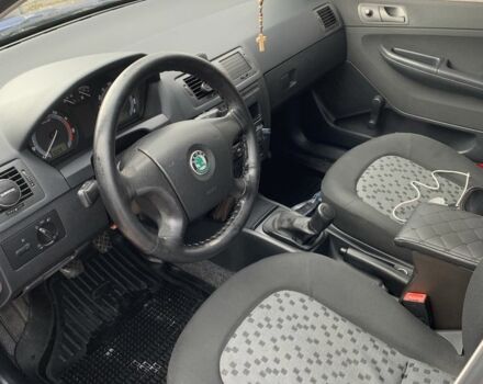 Синий Шкода Фабия, объемом двигателя 1.2 л и пробегом 264 тыс. км за 3800 $, фото 7 на Automoto.ua