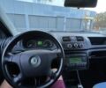 Синій Шкода Фабія, об'ємом двигуна 1.2 л та пробігом 155 тис. км за 4500 $, фото 7 на Automoto.ua