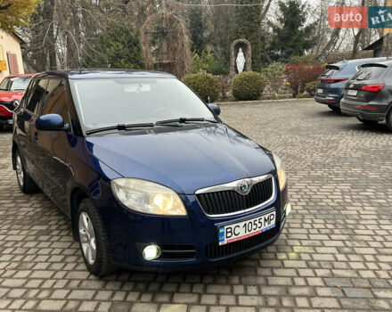 Синий Шкода Фабия, объемом двигателя 1.6 л и пробегом 203 тыс. км за 4650 $, фото 9 на Automoto.ua