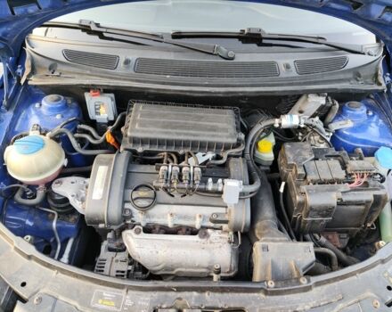 Синий Шкода Фабия, объемом двигателя 1.4 л и пробегом 254 тыс. км за 5400 $, фото 21 на Automoto.ua