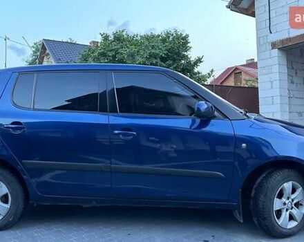Синій Шкода Фабія, об'ємом двигуна 1.6 л та пробігом 202 тис. км за 5300 $, фото 3 на Automoto.ua