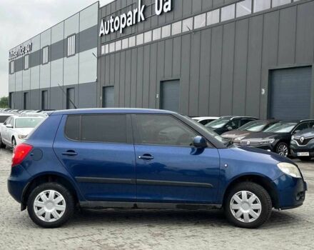 Синий Шкода Фабия, объемом двигателя 1.4 л и пробегом 170 тыс. км за 4140 $, фото 4 на Automoto.ua