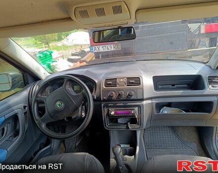 Синий Шкода Фабия, объемом двигателя 1.2 л и пробегом 136 тыс. км за 3900 $, фото 12 на Automoto.ua