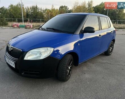 Синій Шкода Фабія, об'ємом двигуна 1.2 л та пробігом 250 тис. км за 2800 $, фото 5 на Automoto.ua