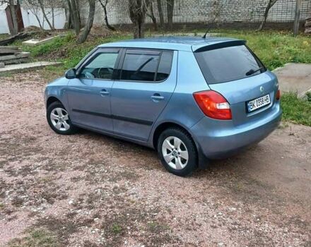 Синий Шкода Фабия, объемом двигателя 1.39 л и пробегом 176 тыс. км за 4200 $, фото 8 на Automoto.ua