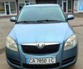 Синий Шкода Фабия, объемом двигателя 1.2 л и пробегом 199 тыс. км за 4500 $, фото 1 на Automoto.ua