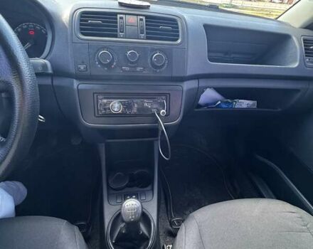 Шкода Фабия 2008 в Обухове на Automoto.ua Синий Шкода Фабия, объемом двигателя 1.2 л и пробегом 210 тыс. км за 3400 $, фото 10 на Automoto.ua