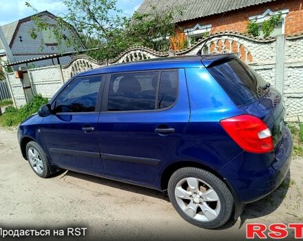 Синий Шкода Фабия, объемом двигателя 1.2 л и пробегом 136 тыс. км за 3900 $, фото 1 на Automoto.ua