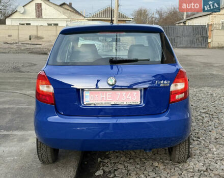 Синий Шкода Фабия, объемом двигателя 1.4 л и пробегом 236 тыс. км за 4900 $, фото 4 на Automoto.ua