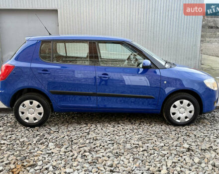 Синий Шкода Фабия, объемом двигателя 1.4 л и пробегом 236 тыс. км за 4900 $, фото 6 на Automoto.ua