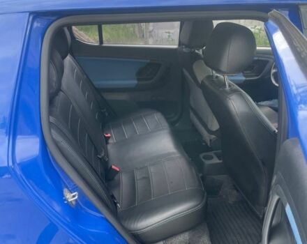 Синий Шкода Фабия, объемом двигателя 1.4 л и пробегом 280 тыс. км за 4600 $, фото 4 на Automoto.ua