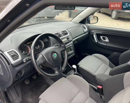 Синій Шкода Фабія, об'ємом двигуна 1.4 л та пробігом 147 тис. км за 6200 $, фото 5 на Automoto.ua