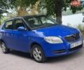 Синий Шкода Фабия, объемом двигателя 1.4 л и пробегом 300 тыс. км за 2700 $, фото 1 на Automoto.ua