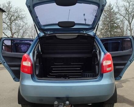 Синий Шкода Фабия, объемом двигателя 1.2 л и пробегом 199 тыс. км за 4800 $, фото 13 на Automoto.ua