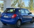 Синий Шкода Фабия, объемом двигателя 1.4 л и пробегом 200 тыс. км за 3999 $, фото 2 на Automoto.ua