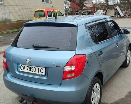 Синий Шкода Фабия, объемом двигателя 1.2 л и пробегом 199 тыс. км за 4800 $, фото 5 на Automoto.ua