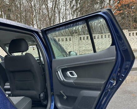 Синий Шкода Фабия, объемом двигателя 1.39 л и пробегом 280 тыс. км за 4800 $, фото 24 на Automoto.ua