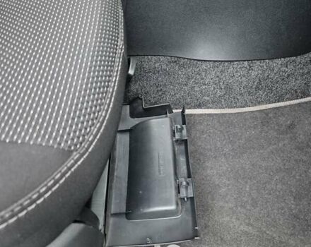 Синий Шкода Фабия, объемом двигателя 1.6 л и пробегом 144 тыс. км за 6999 $, фото 22 на Automoto.ua