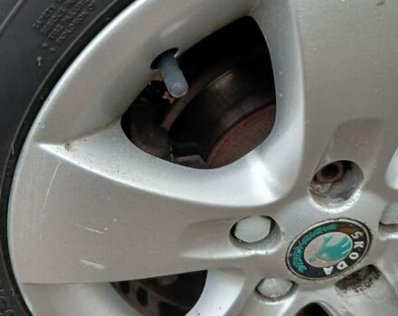 Синий Шкода Фабия, объемом двигателя 1.39 л и пробегом 176 тыс. км за 4200 $, фото 15 на Automoto.ua