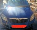 Синий Шкода Фабия, объемом двигателя 1.4 л и пробегом 331 тыс. км за 2300 $, фото 1 на Automoto.ua