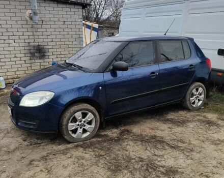 Синий Шкода Фабия, объемом двигателя 1.2 л и пробегом 138 тыс. км за 5200 $, фото 1 на Automoto.ua
