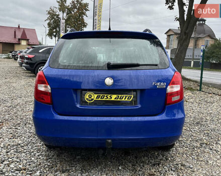 Синий Шкода Фабия, объемом двигателя 1.2 л и пробегом 189 тыс. км за 5300 $, фото 4 на Automoto.ua