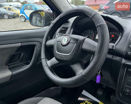 Синий Шкода Фабия, объемом двигателя 1.2 л и пробегом 189 тыс. км за 5300 $, фото 22 на Automoto.ua