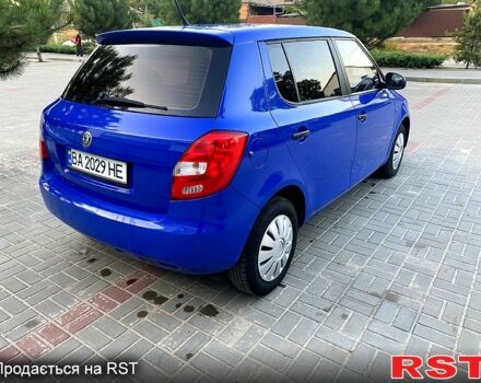 Синий Шкода Фабия, объемом двигателя 1.2 л и пробегом 83 тыс. км за 5400 $, фото 1 на Automoto.ua