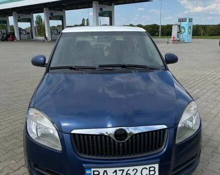 Синій Шкода Фабія, об'ємом двигуна 1.4 л та пробігом 217 тис. км за 5200 $, фото 5 на Automoto.ua