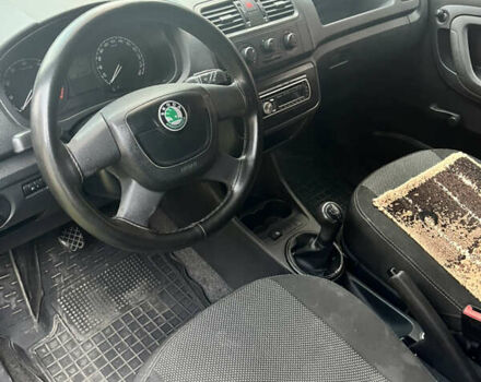 Синій Шкода Фабія, об'ємом двигуна 1.2 л та пробігом 313 тис. км за 4300 $, фото 4 на Automoto.ua