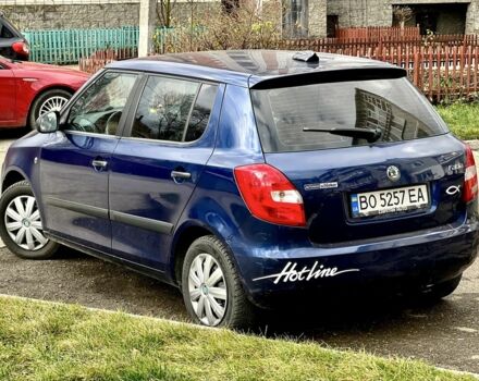 Синий Шкода Фабия, объемом двигателя 0 л и пробегом 170 тыс. км за 3330 $, фото 4 на Automoto.ua