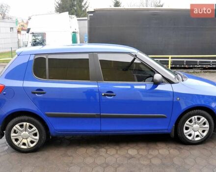 Синий Шкода Фабия, объемом двигателя 1.2 л и пробегом 206 тыс. км за 3999 $, фото 7 на Automoto.ua