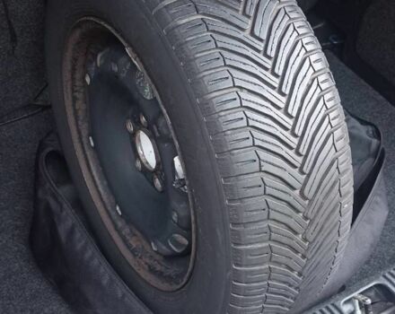 Синій Шкода Фабія, об'ємом двигуна 1.2 л та пробігом 130 тис. км за 5200 $, фото 20 на Automoto.ua