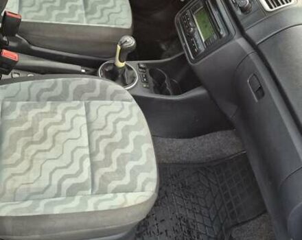 Синий Шкода Фабия, объемом двигателя 1.2 л и пробегом 226 тыс. км за 2699 $, фото 1 на Automoto.ua