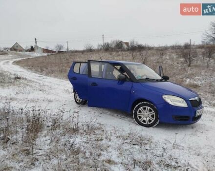 Синий Шкода Фабия, объемом двигателя 1.2 л и пробегом 220 тыс. км за 4500 $, фото 4 на Automoto.ua