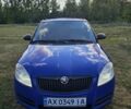 Синий Шкода Фабия, объемом двигателя 1.2 л и пробегом 172 тыс. км за 3700 $, фото 2 на Automoto.ua
