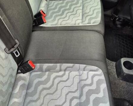 Синий Шкода Фабия, объемом двигателя 1.2 л и пробегом 226 тыс. км за 2699 $, фото 6 на Automoto.ua