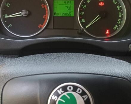 Синій Шкода Фабія, об'ємом двигуна 1.2 л та пробігом 130 тис. км за 5200 $, фото 18 на Automoto.ua