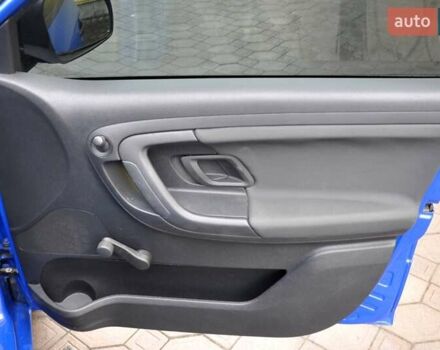 Синий Шкода Фабия, объемом двигателя 1.2 л и пробегом 206 тыс. км за 3999 $, фото 27 на Automoto.ua