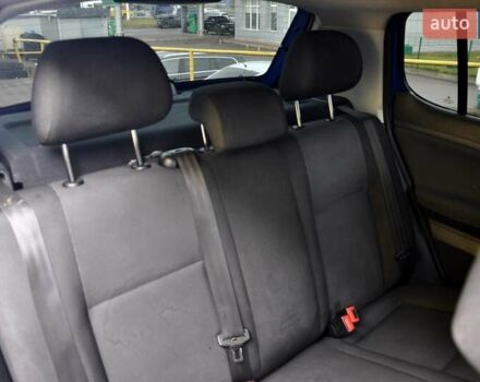 Синий Шкода Фабия, объемом двигателя 1.2 л и пробегом 206 тыс. км за 3999 $, фото 25 на Automoto.ua