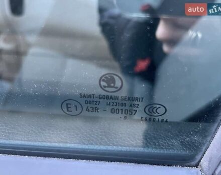 Синий Шкода Фабия, объемом двигателя 1.4 л и пробегом 195 тыс. км за 6900 $, фото 50 на Automoto.ua