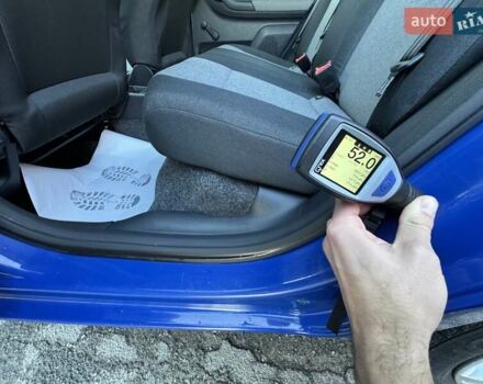 Синий Шкода Фабия, объемом двигателя 1.4 л и пробегом 195 тыс. км за 6900 $, фото 71 на Automoto.ua