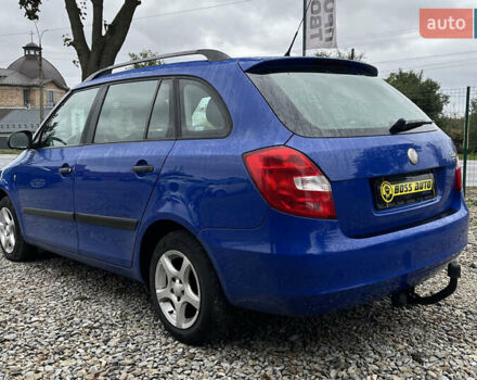 Синий Шкода Фабия, объемом двигателя 1.2 л и пробегом 189 тыс. км за 5300 $, фото 3 на Automoto.ua