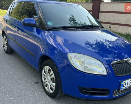Синий Шкода Фабия, объемом двигателя 1.2 л и пробегом 156 тыс. км за 4850 $, фото 2 на Automoto.ua